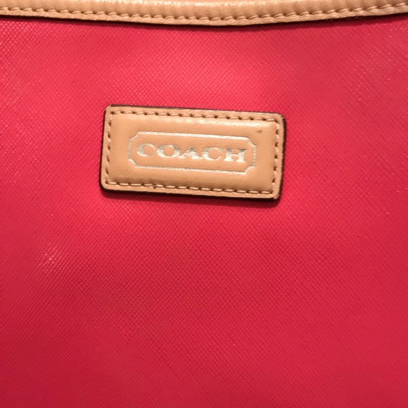 Coach - Picture 3 of 8